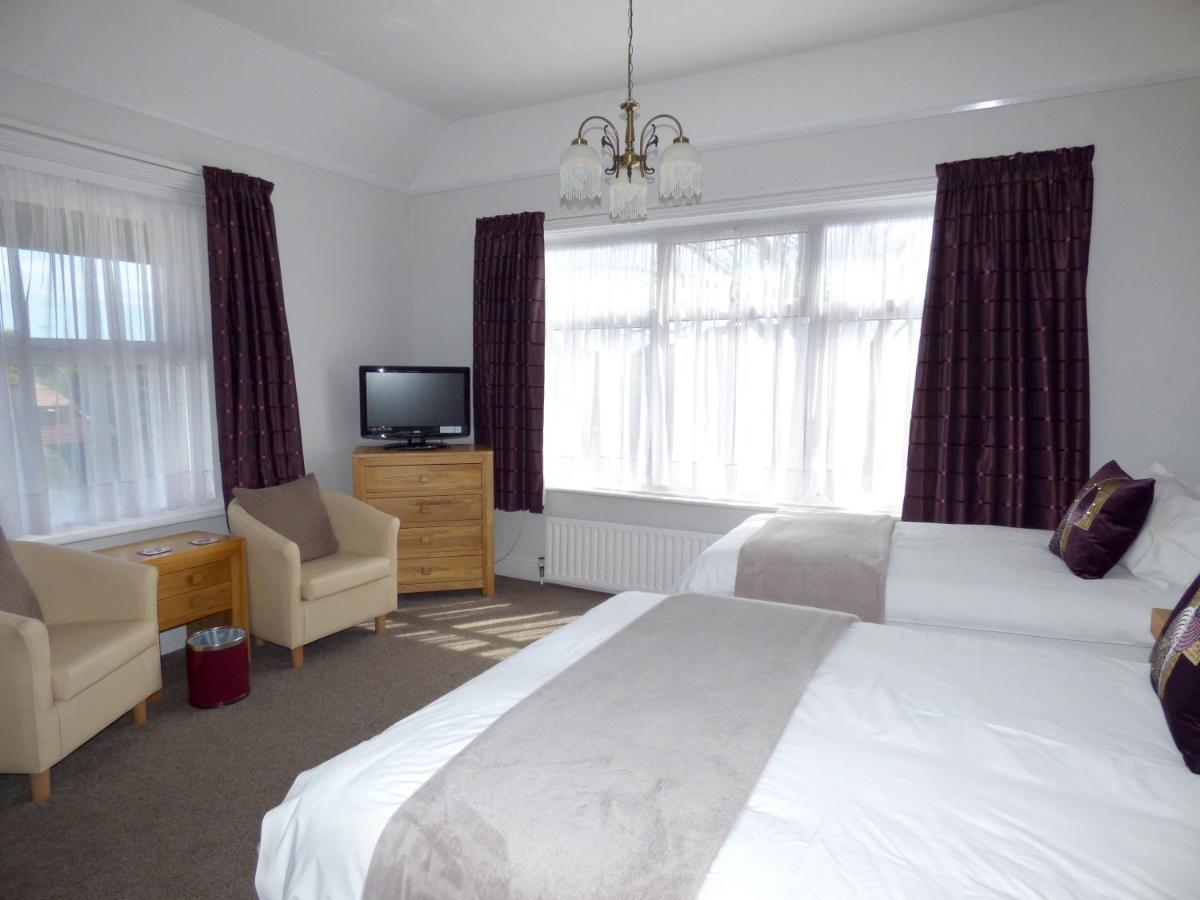 Kenmore Guest House Ръстингтън Екстериор снимка