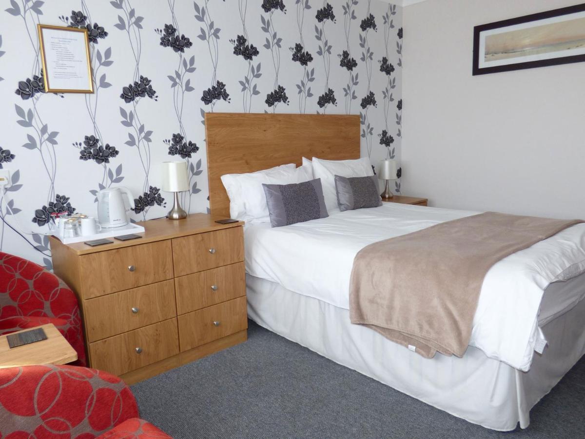 Kenmore Guest House Ръстингтън Екстериор снимка