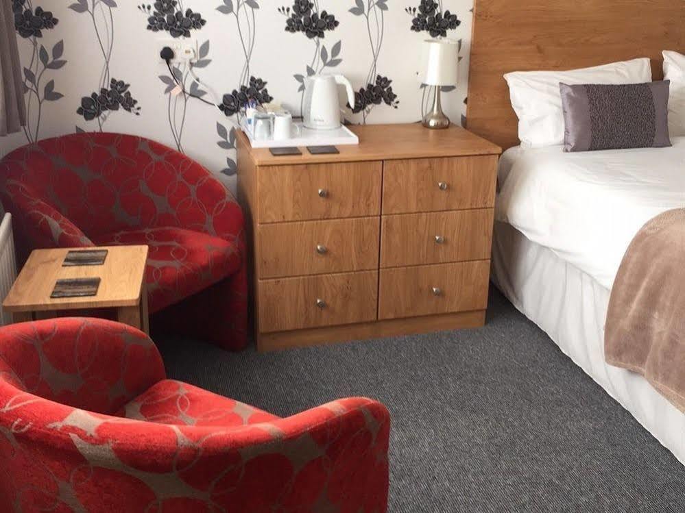 Kenmore Guest House Ръстингтън Екстериор снимка